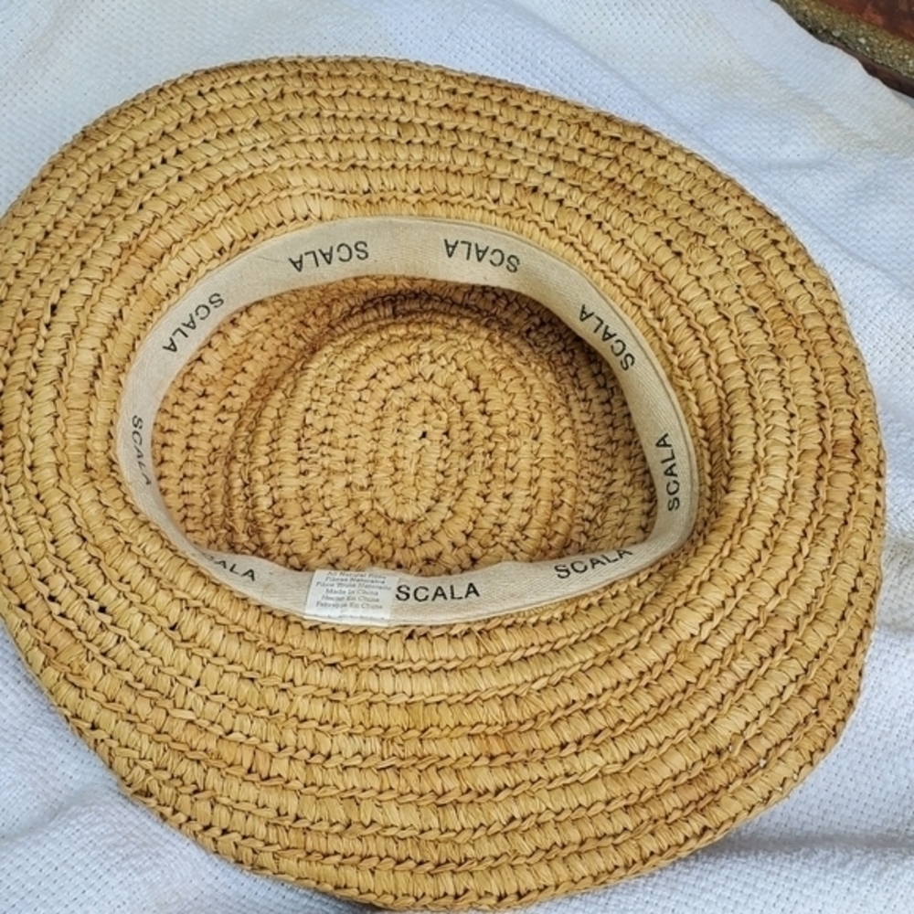 Floral Fun Raffia Hat - Picture 4 of 6